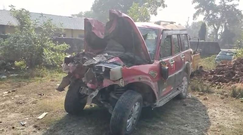 गढीमाईबाट फर्किँदै गरेका १३ यात्रु सवार गाडी रौतहटमा दुर्घटना, ८ जनाको निधन